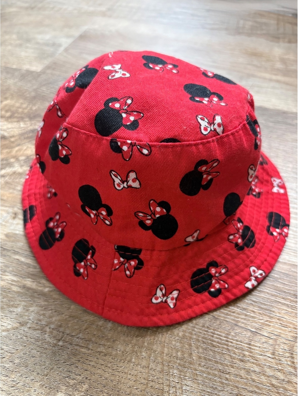 Disney Red Minnie Mouse Toddler Bucket Hat with Bow Print
